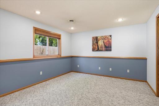 1515 32nd Avenue SW, Cambridge, MN 55008