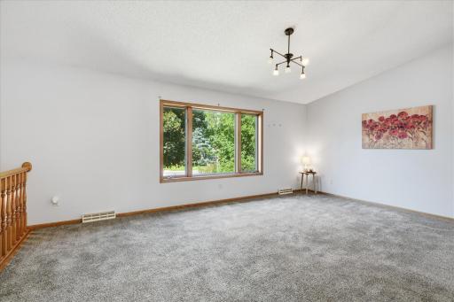 1515 32nd Avenue SW, Cambridge, MN 55008