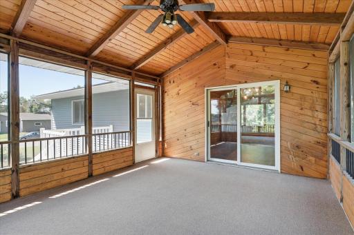 1515 32nd Avenue SW, Cambridge, MN 55008