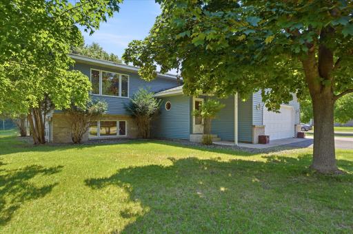 1515 32nd Avenue SW, Cambridge, MN 55008