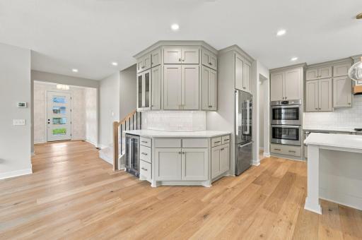 4304 Hillside Drive, Medina, MN 55340