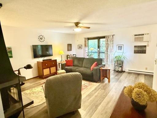 Living room toward Balcony