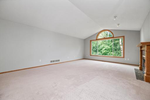 Living Room 1.jpg