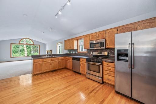 Kitchen 3.jpg