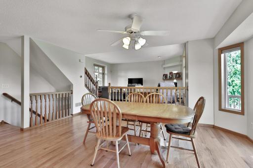 Dining/Kitchen area to accommodate a large table for large gatherings.