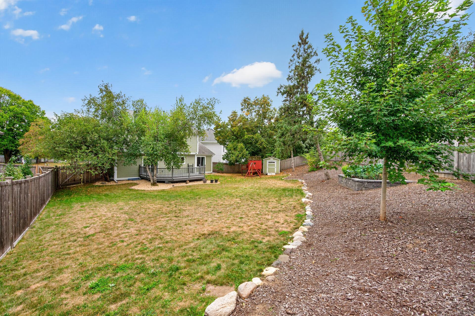 Beautiful and spacious backyard!