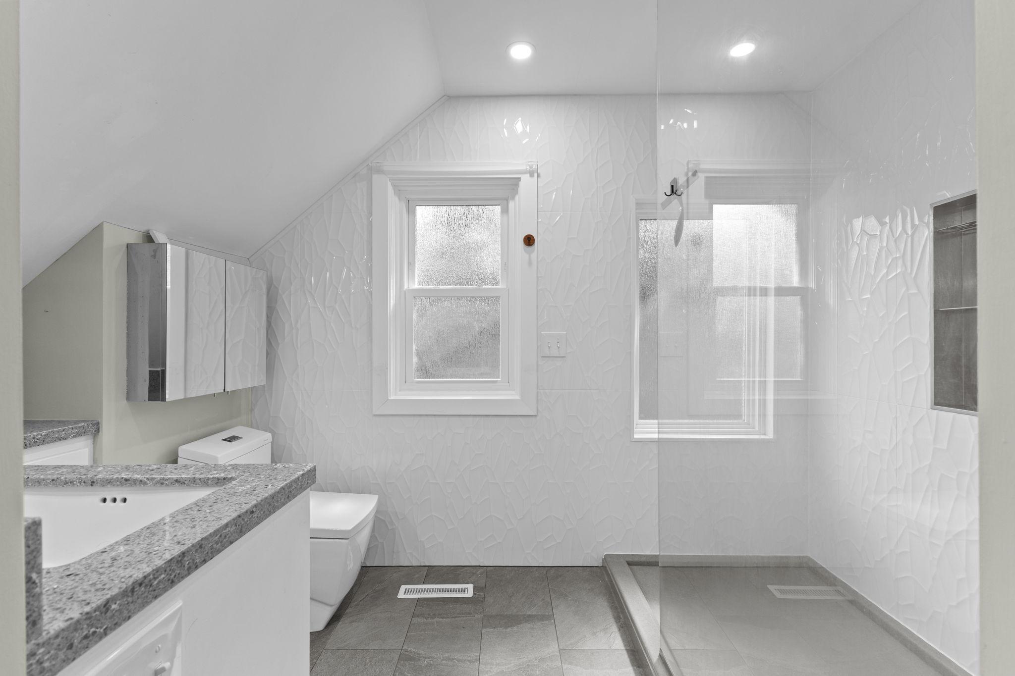 Upper Level Owners Suite- Bathroom
