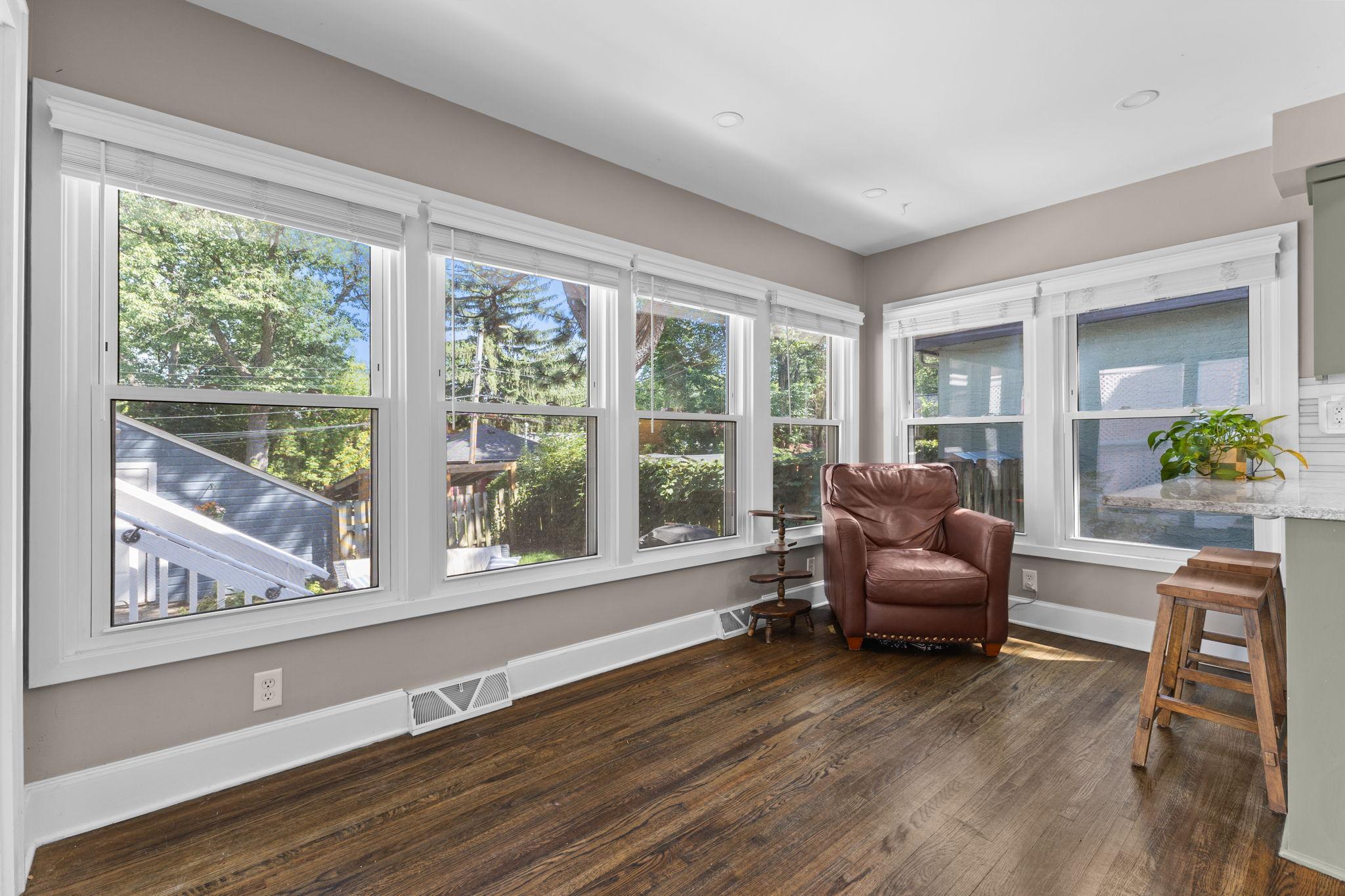 Breakfast Nook, Informal Dining Room