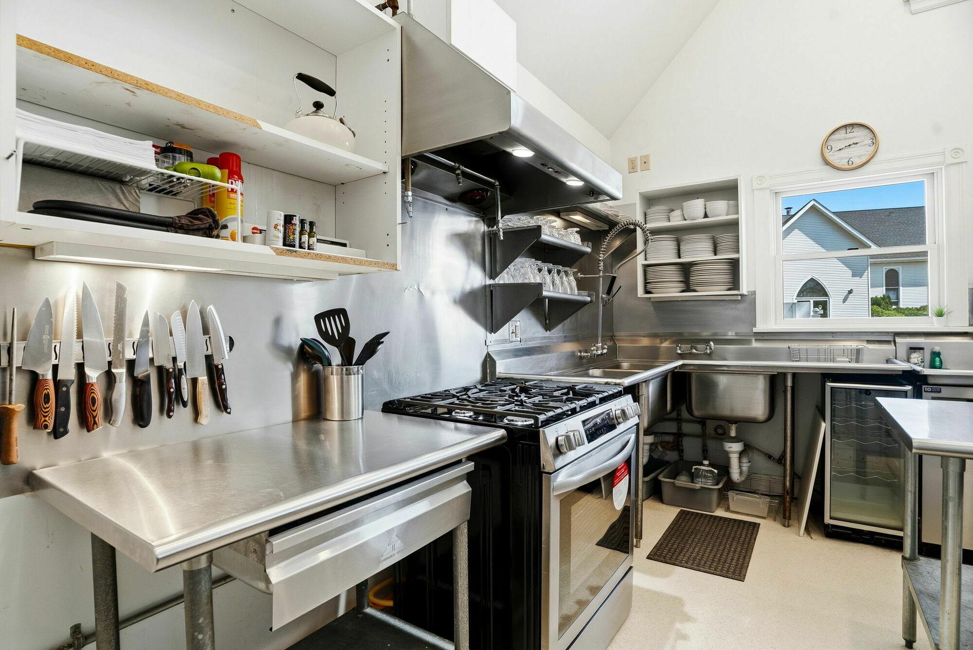 45-web-or-mls-305_River_St__Osceola__WI_54020-96.jpg