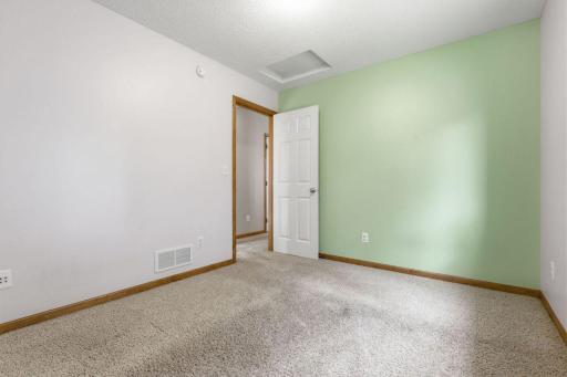 2528 42nd Avenue S, Saint Cloud, MN 56301