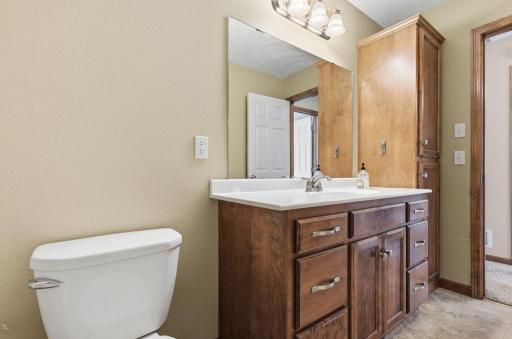 2528 42nd Avenue S, Saint Cloud, MN 56301