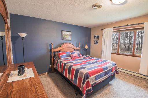 43453 105th Avenue, Holdingford, MN 56340
