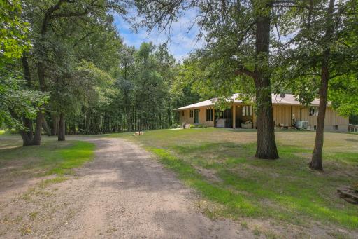 43453 105th Avenue, Holdingford, MN 56340