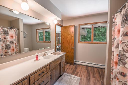 43453 105th Avenue, Holdingford, MN 56340