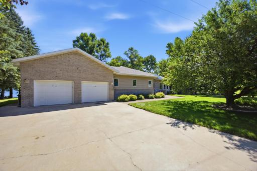 19401 428th Avenue, Frazee, MN 56544