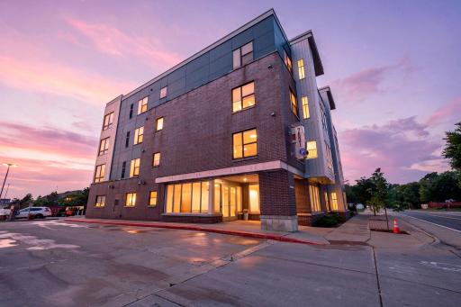 7601 Aldrich Avenue S, 317, Minneapolis, MN 55423