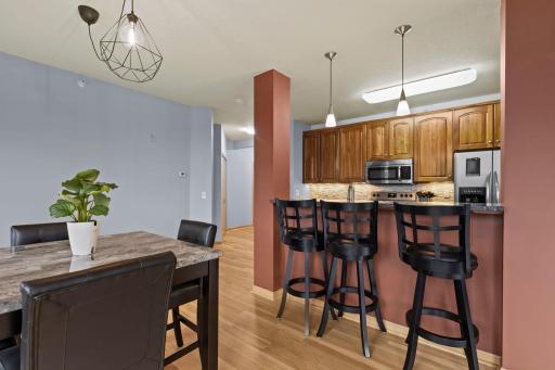 7601 Aldrich Avenue S, 317, Minneapolis, MN 55423