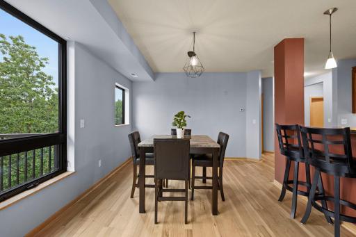 7601 Aldrich Avenue S, 317, Minneapolis, MN 55423