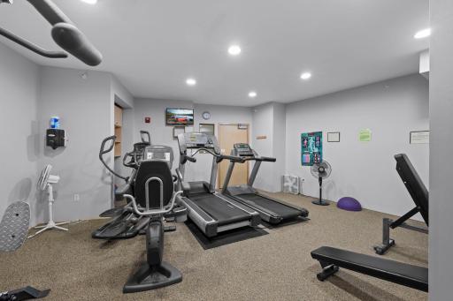 7601 Aldrich Avenue S, 317, Minneapolis, MN 55423