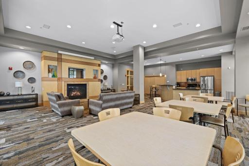 7601 Aldrich Avenue S, 317, Minneapolis, MN 55423