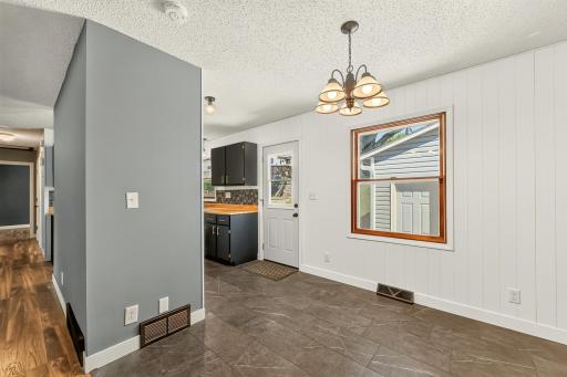 709 37th Street SW, Rochester, MN 55902