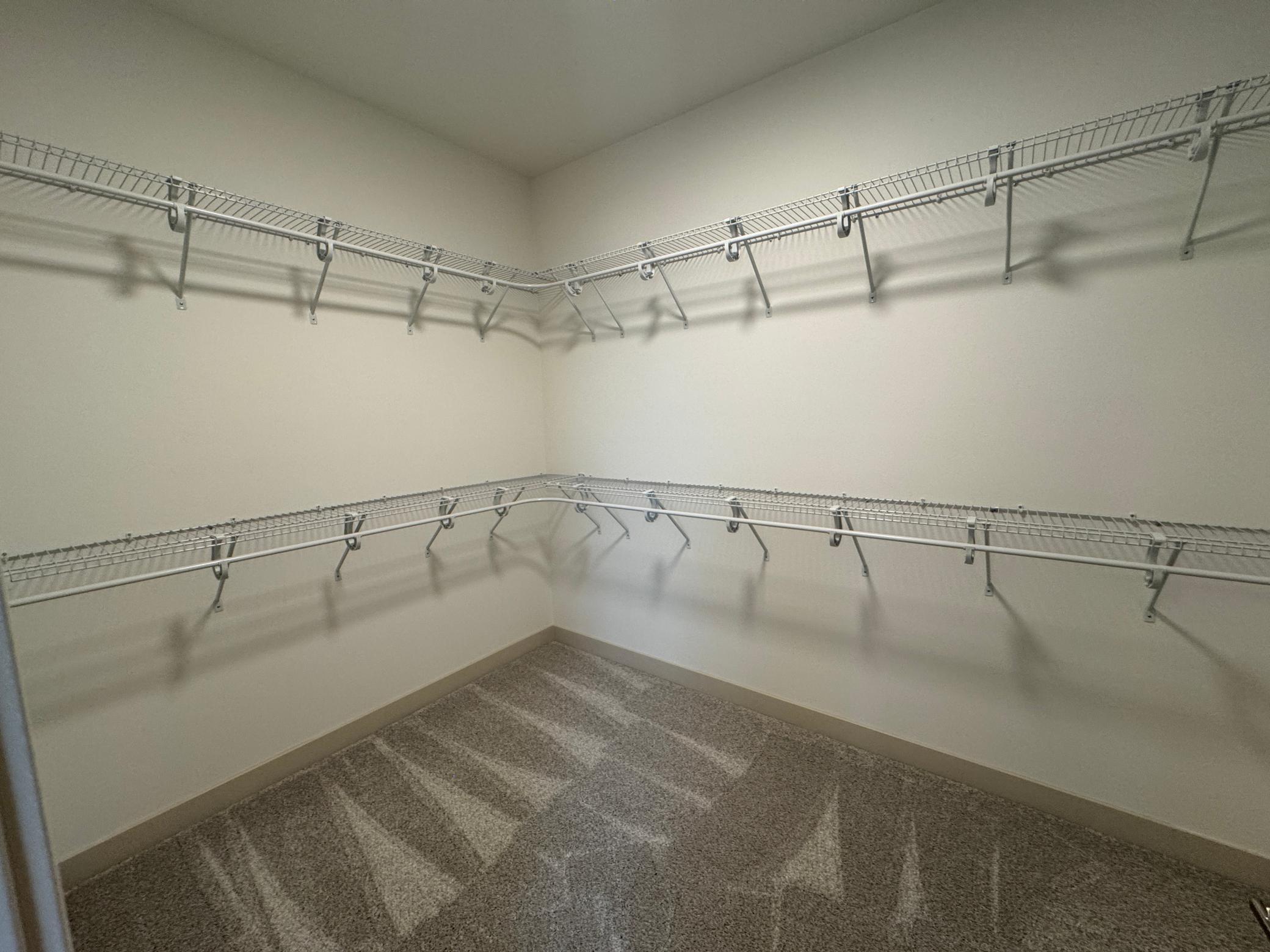 Walk-in Closet