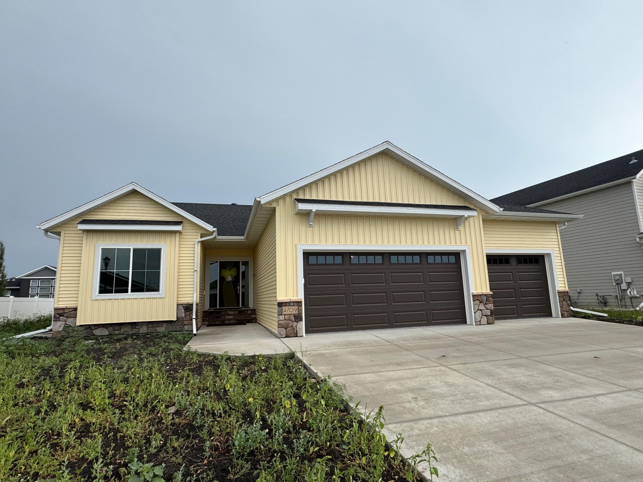Property photo for 4709 11th Street W, West Fargo, ND 58078