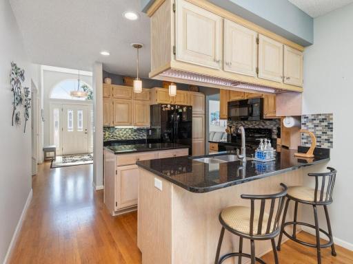 733 Ashley Drive, Chaska, MN 55318