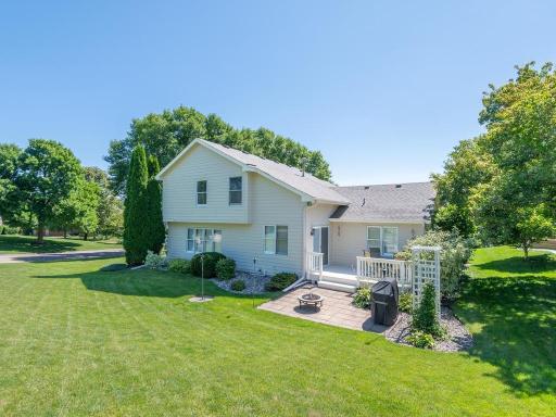 733 Ashley Drive, Chaska, MN 55318