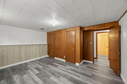 76-web-or-mls-168 Linden Cir-34 - Copy.jpg