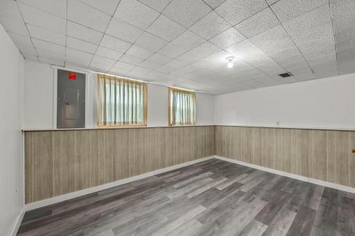 78-web-or-mls-168 Linden Cir-39 - Copy.jpg