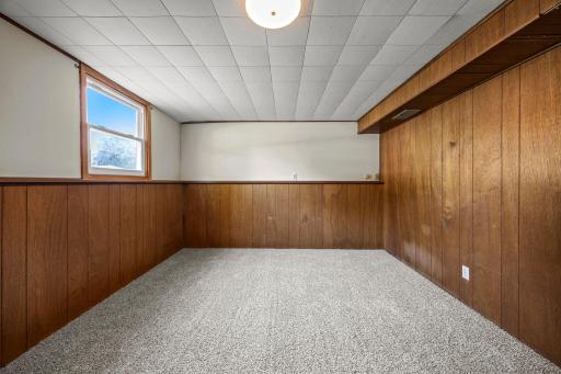85-web-or-mls-168 Linden Cir-199 - Copy.jpg