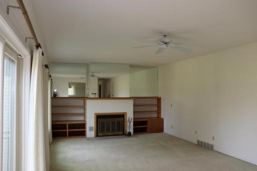 1304 Mcnally Drive, A, Winona, MN 55987