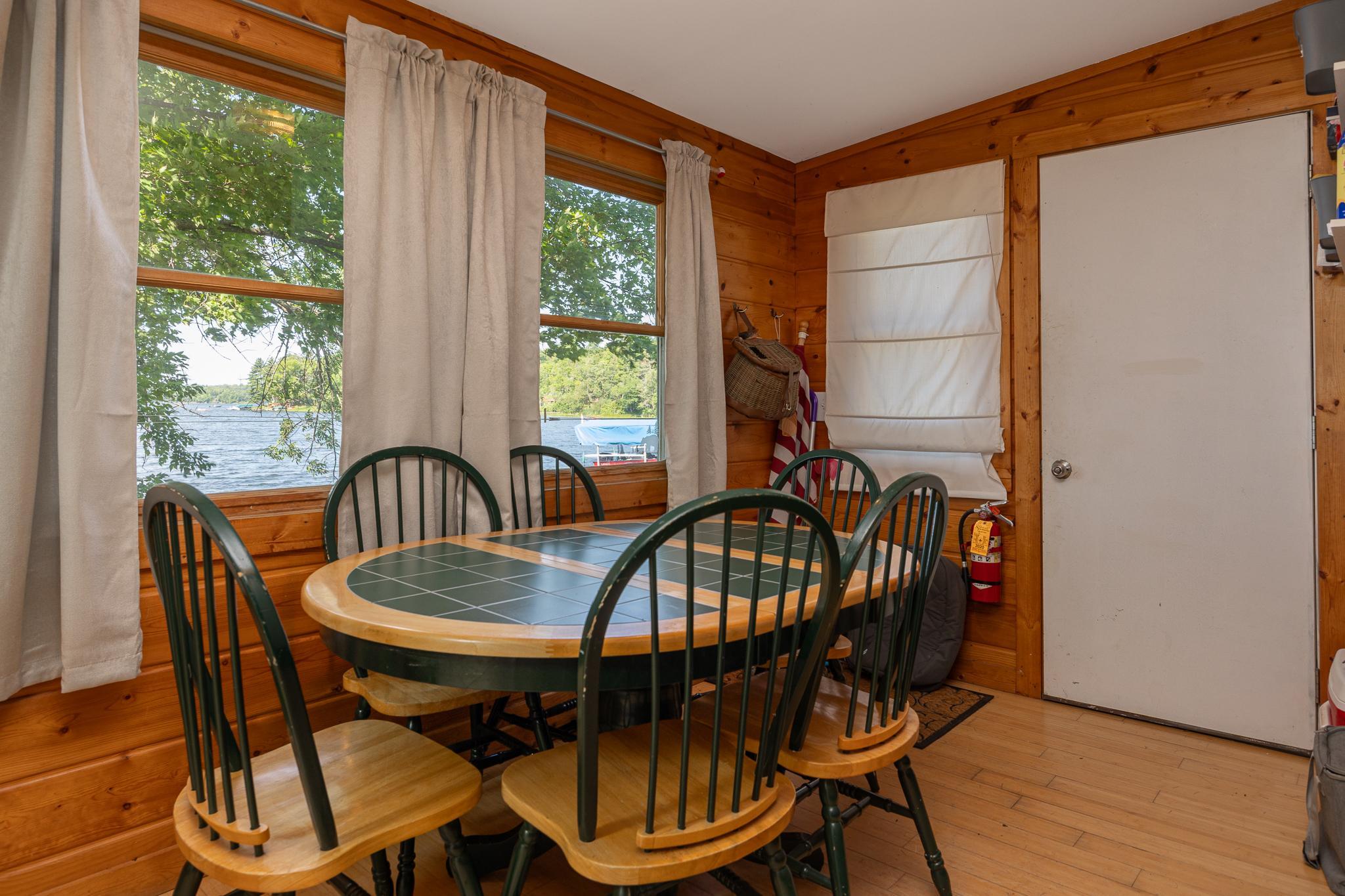 Cabin 2 dining area
