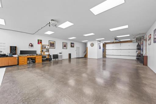19273 7th Street SE, Princeton, MN 55371