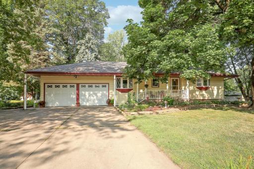 8710Photography-Web-Friendly-5840-Tennison-Drive-Northeast-Fridley-MN-55432-2.jpg