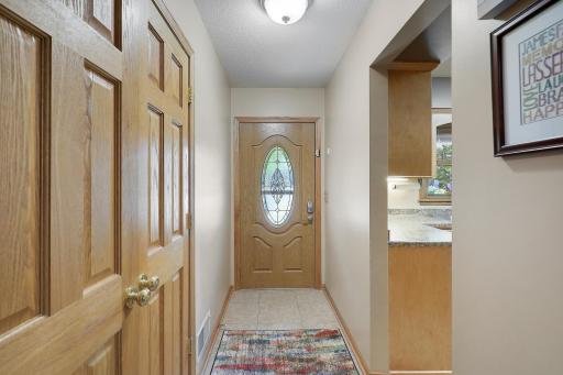 8710Photography-Web-Friendly-5840-Tennison-Drive-Northeast-Fridley-MN-55432-21.jpg