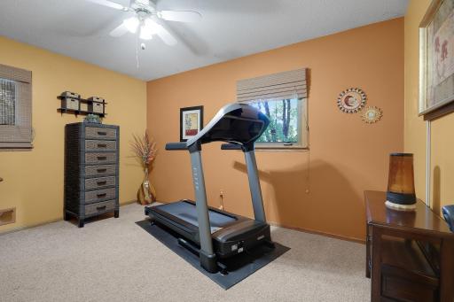 8710Photography-Web-Friendly-5840-Tennison-Drive-Northeast-Fridley-MN-55432-26.jpg