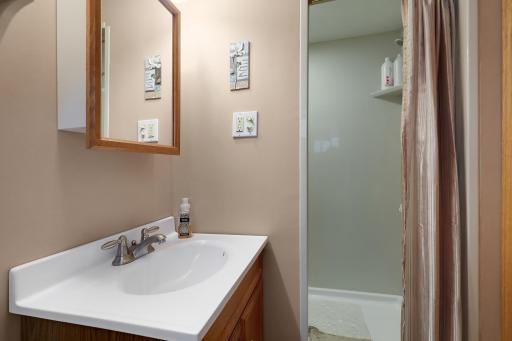 8710Photography-Web-Friendly-5840-Tennison-Drive-Northeast-Fridley-MN-55432-44.jpg
