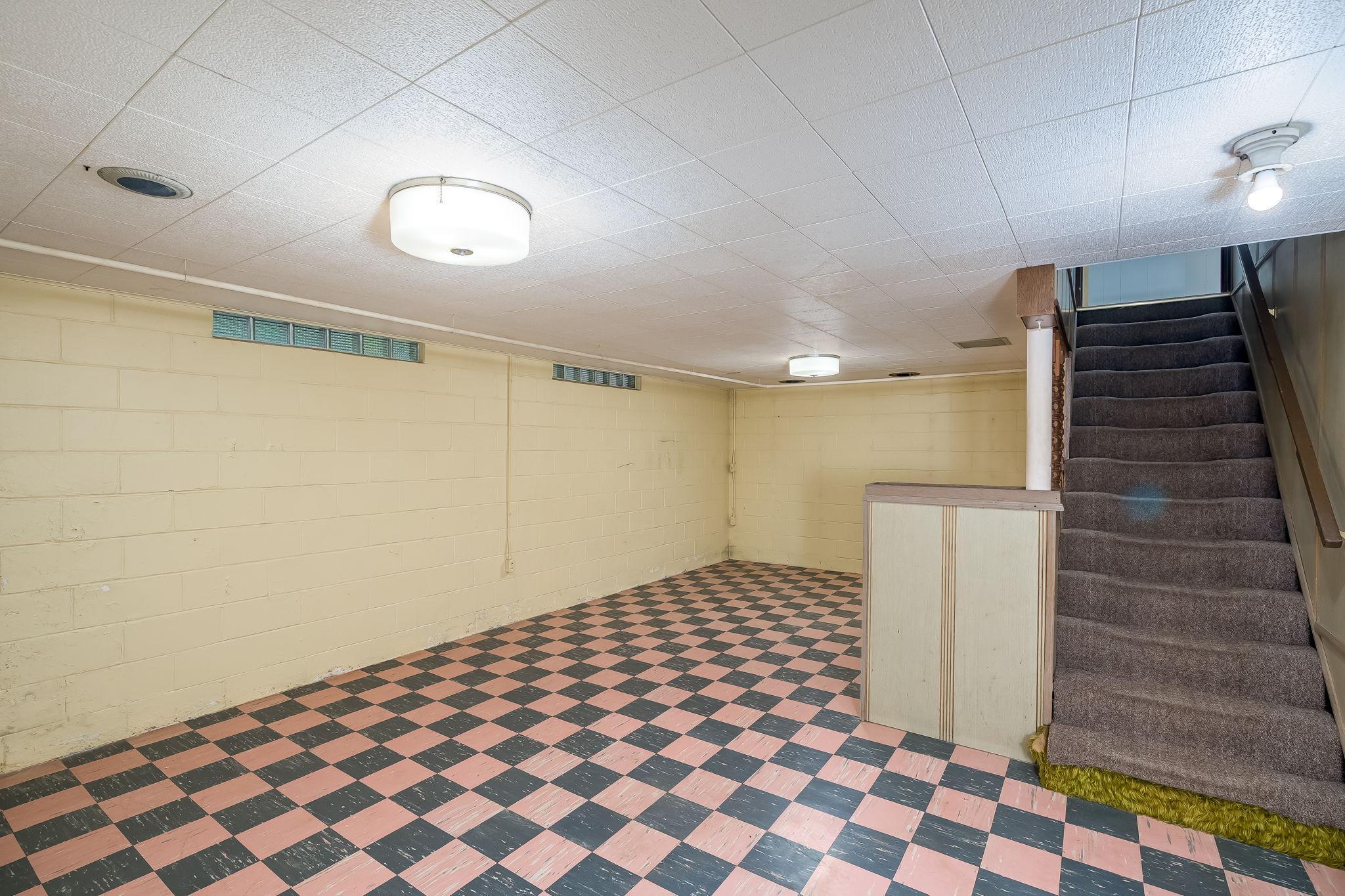 More vintage flooring. So fun!