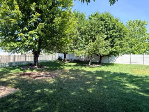 3318 39th Street S, Moorhead, MN 56560