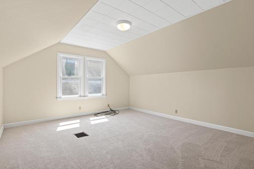 Upstairs living space or 3rd bedroom