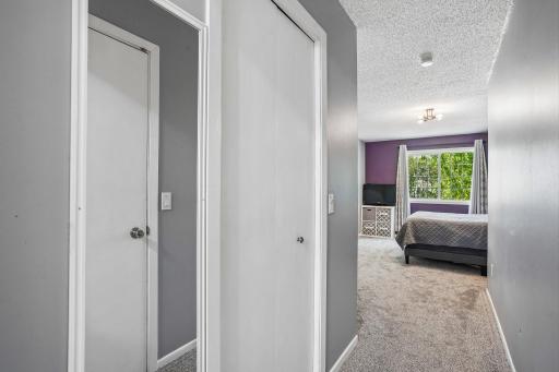 Walk in closer in primary bedroom!