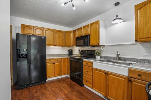 Matching appliances.