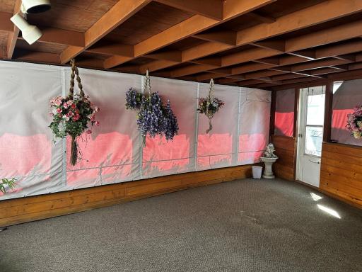 Enclosed/Screened Porch Interior
