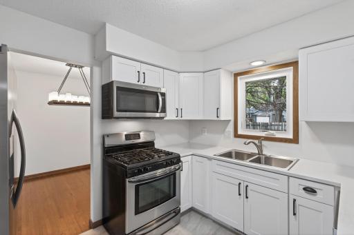 9225 Northwood Parkway, Minneapolis, MN 55427