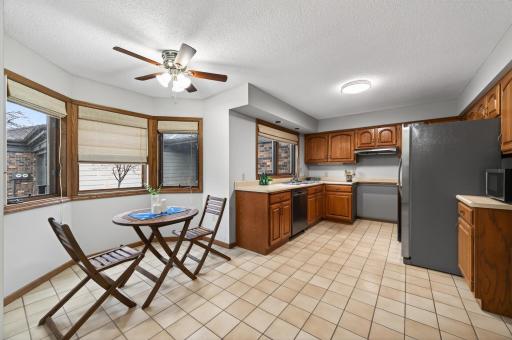 11245 57th Avenue N, Minneapolis, MN 55442