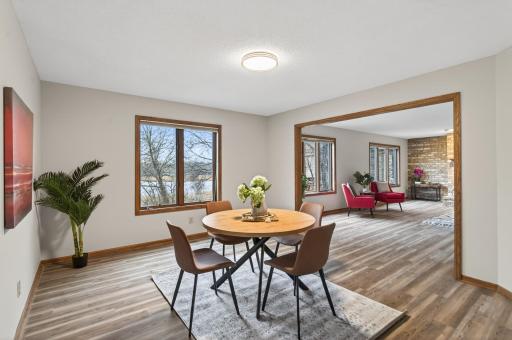 11245 57th Avenue N, Minneapolis, MN 55442