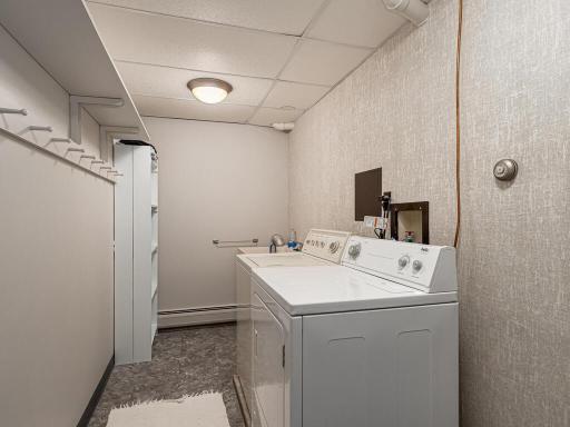 850 W Main St Isle MN 56342 USA-058-120-Laundry-MLS_Size.jpg