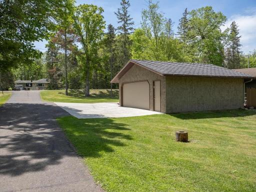 850 W Main St Isle MN 56342 USA-004-101-Garage-MLS_Size.jpg